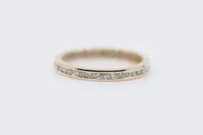 14k Yellow Gold 0.40ctw Diamond Anniversary Band (1.60g.)